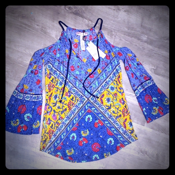 Nanette Lepore Cold Shoulder Top - Picture 1 of 6